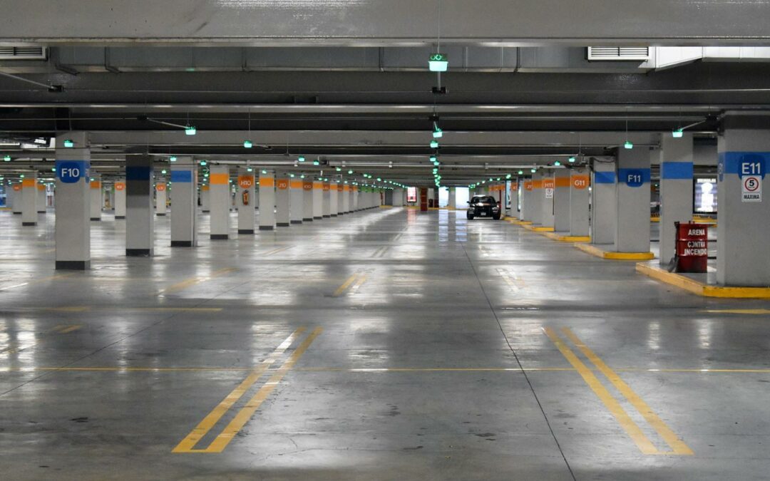 Why is a Commercial Parking Lot Cleaning Essential to your Building and Business?